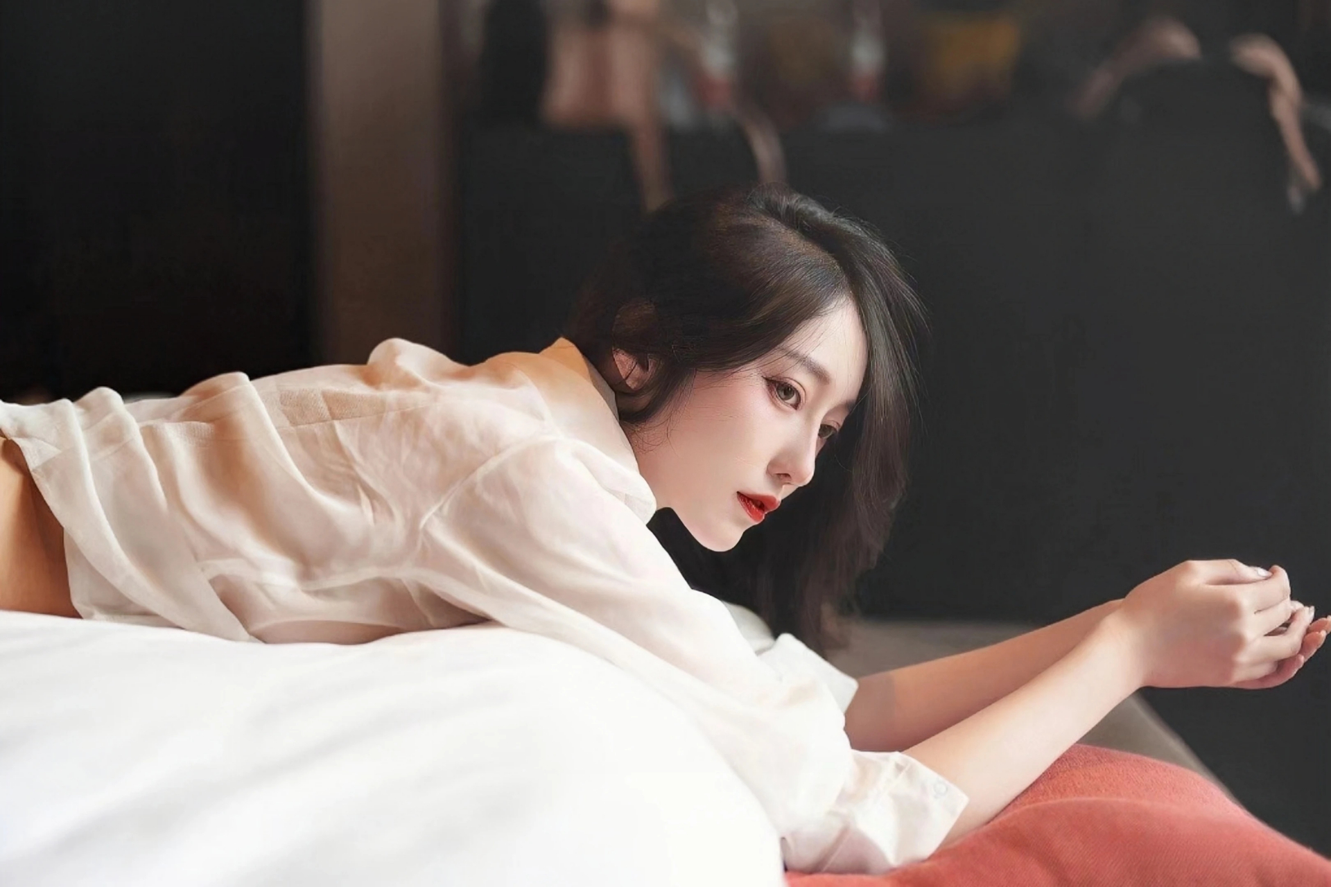 广州口岸上半年出入境人员超870万人次 同比增24%